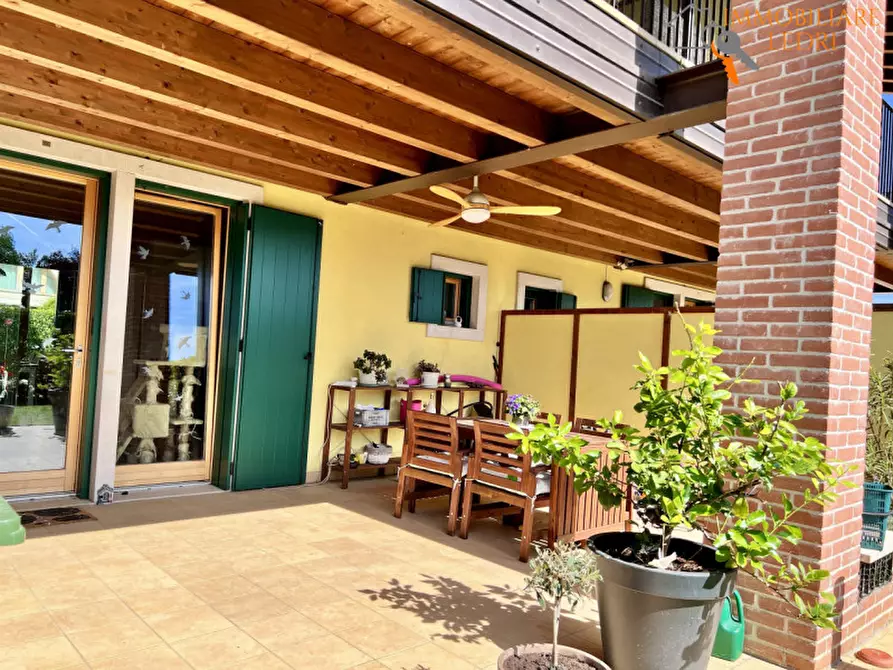 Immagine 5 di Villetta a schiera in vendita  in via Erino Girelli a Bussolengo