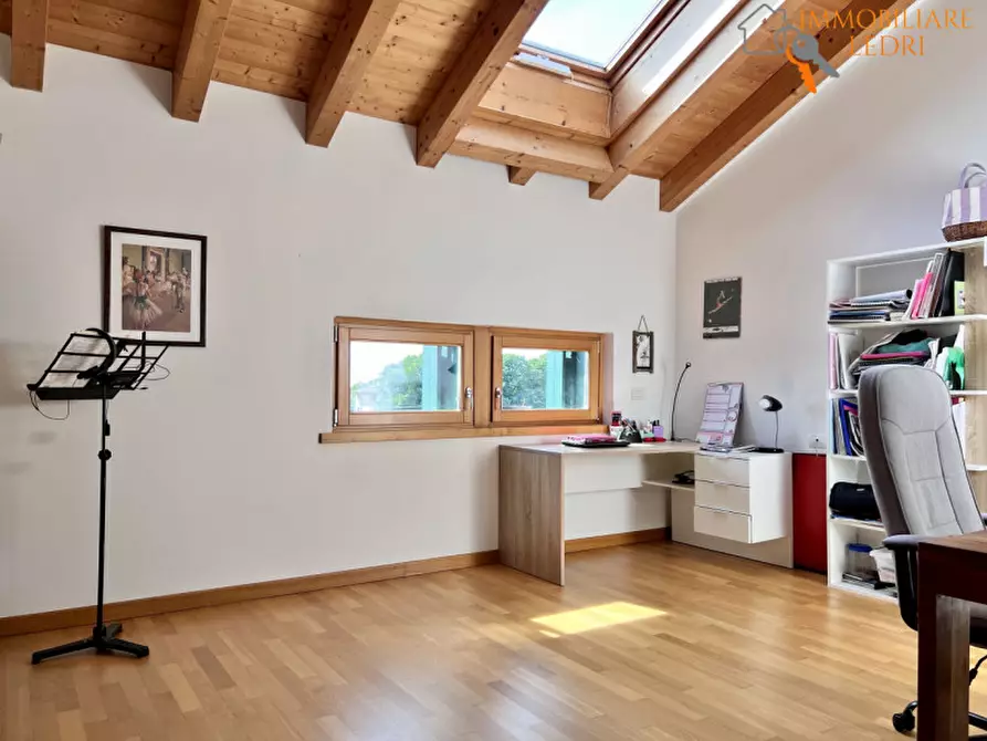 Immagine 11 di Villetta a schiera in vendita  in via Erino Girelli a Bussolengo