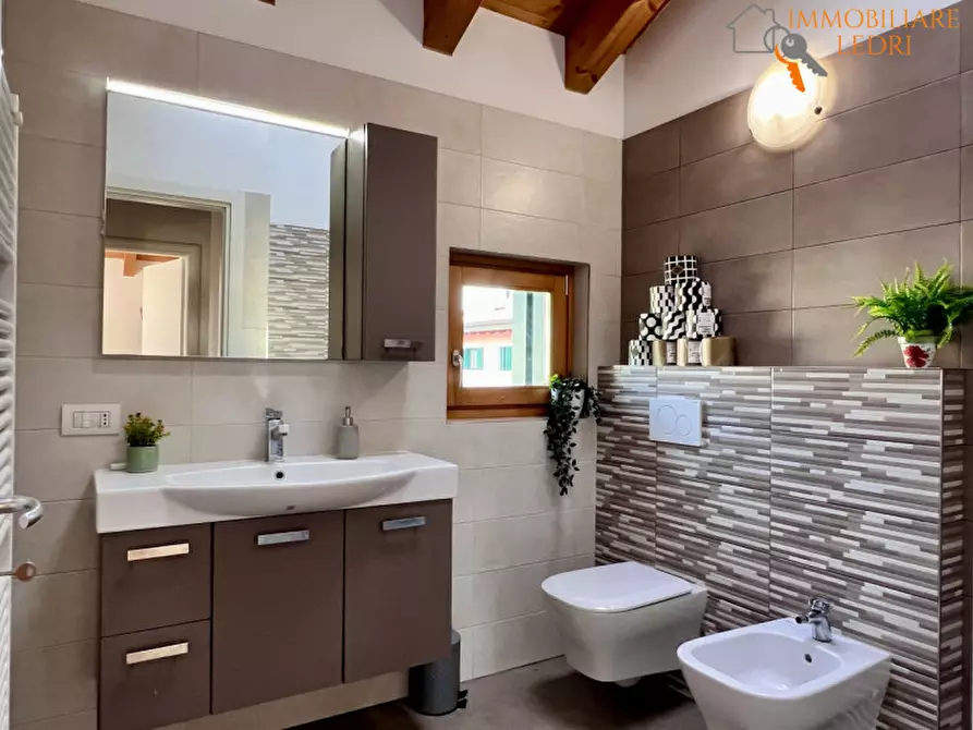 Immagine 23 di Villetta a schiera in vendita  in via Erino Girelli a Bussolengo