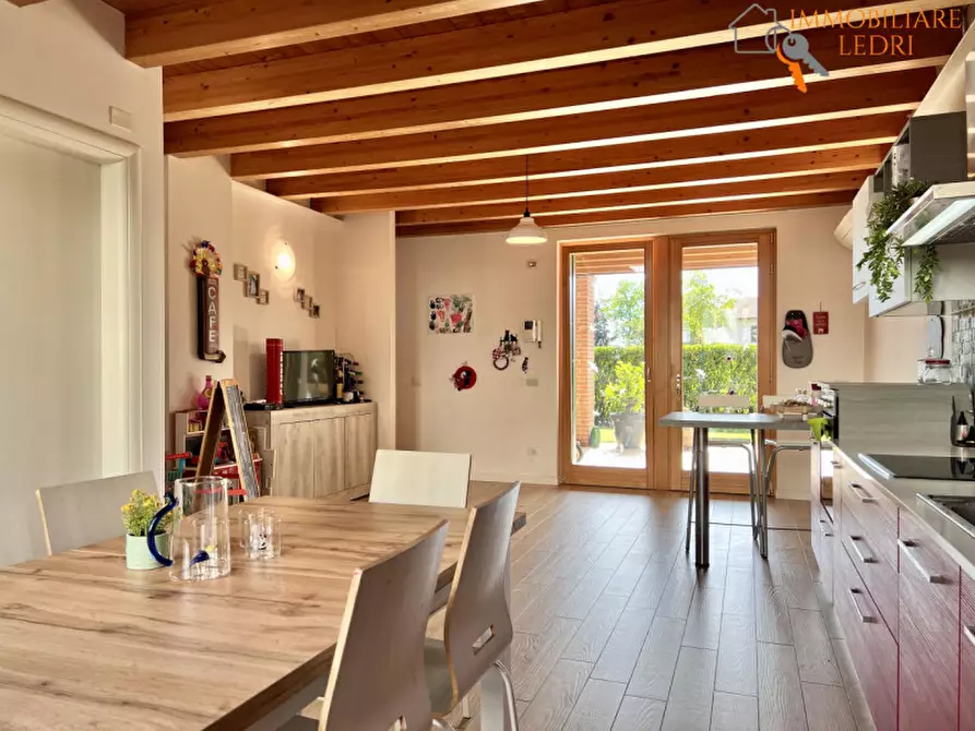 Immagine 26 di Villetta a schiera in vendita  in via Erino Girelli a Bussolengo