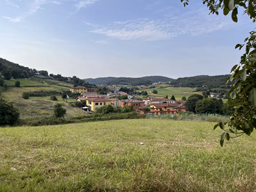 Immagine 2 di Terreno in vendita  in Via Alessandro Manzoni a Villaga