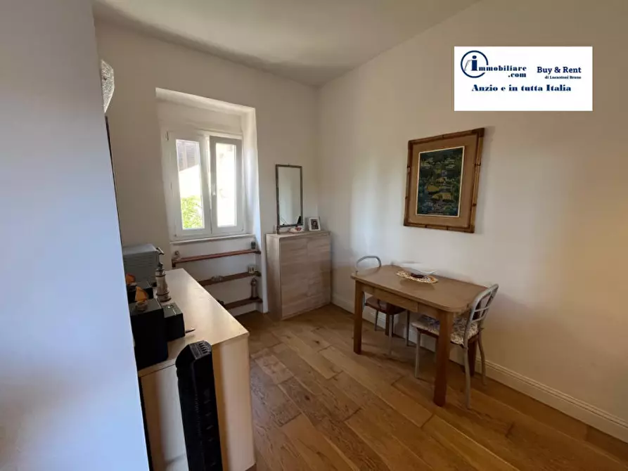 Immagine 2 di Appartamento in vendita  in VIA PARTENOPE a Anzio