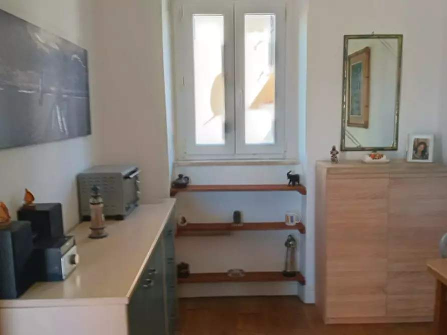 Immagine 3 di Appartamento in vendita  in VIA PARTENOPE a Anzio