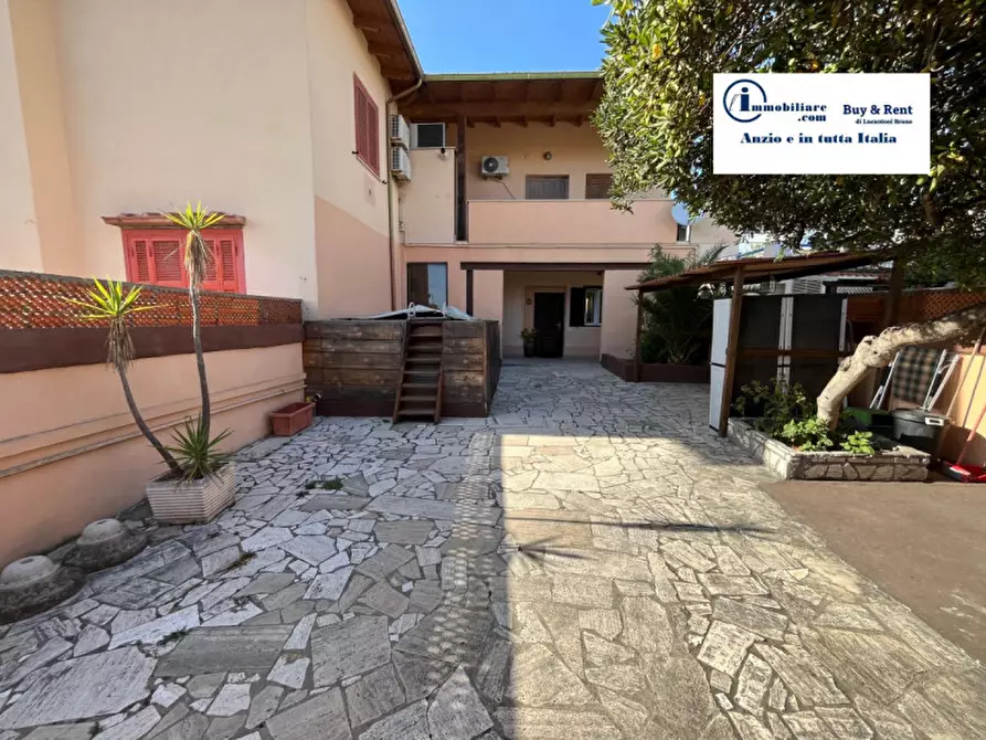 Immagine 9 di Appartamento in vendita  in VIA PARTENOPE a Anzio