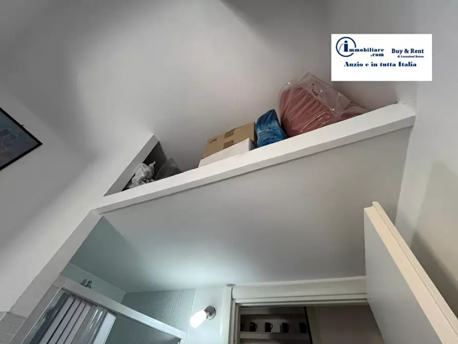 Immagine 11 di Appartamento in vendita  in VIA PARTENOPE a Anzio