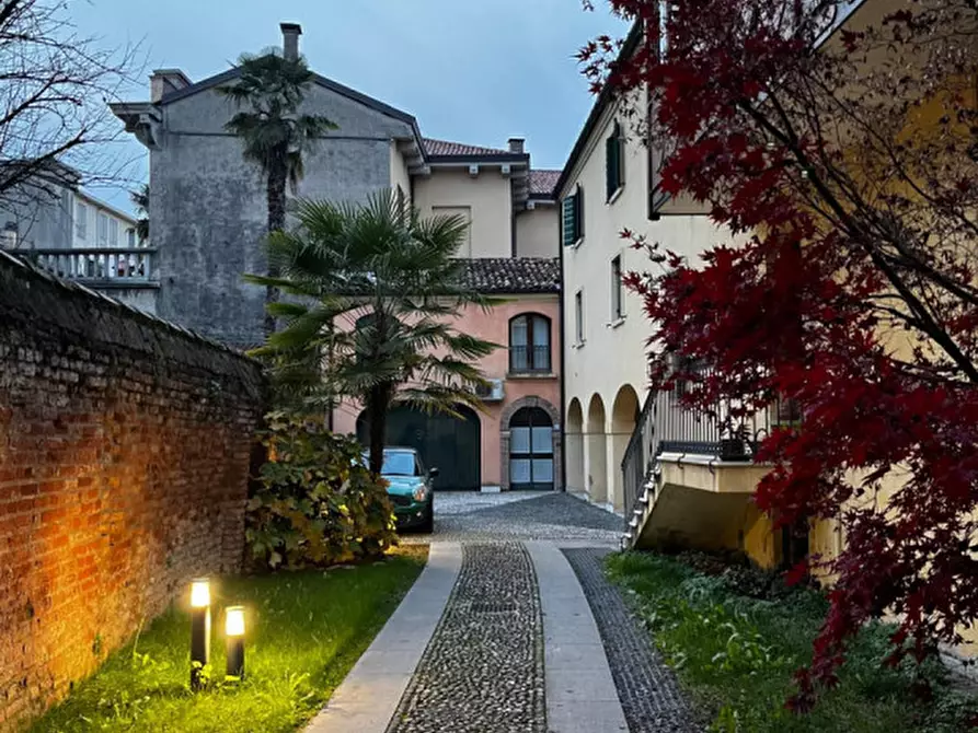 Immagine 1 di Appartamento in affitto  in Via Santa Sofia a Padova