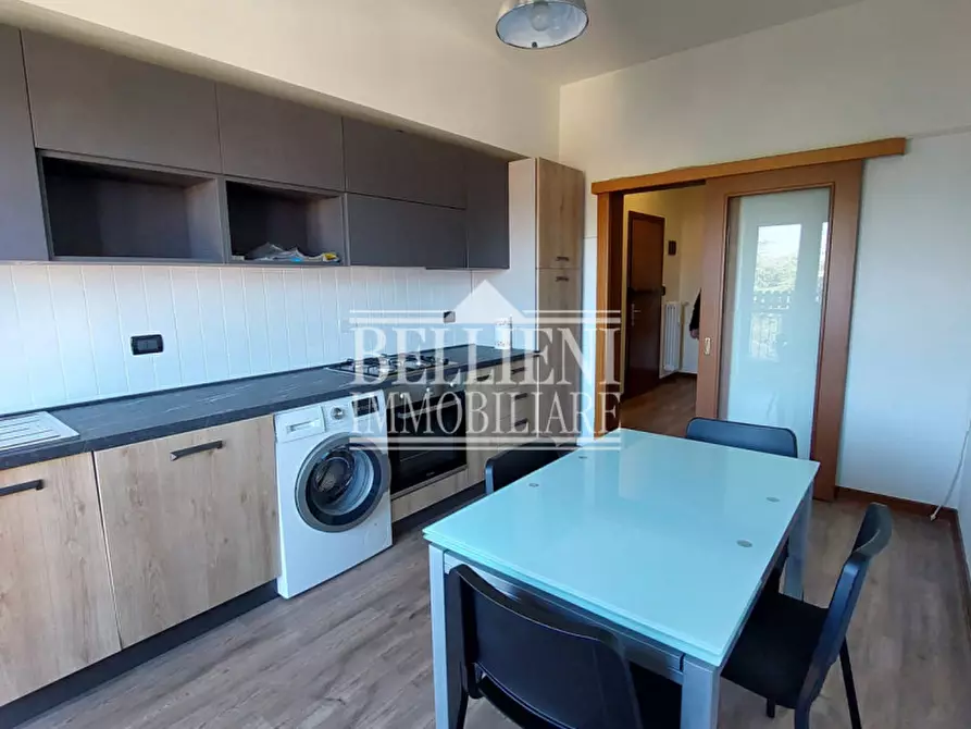 Immagine 1 di Appartamento in vendita  in Via Peschiera a Vicenza