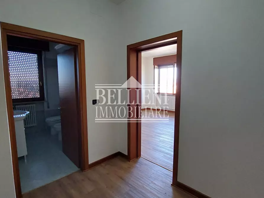Immagine 7 di Appartamento in vendita  in Via Peschiera a Vicenza