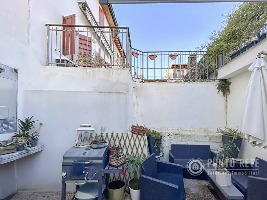 Immagine 38 di Appartamento in vendita  in Via Stella 20 a Negrar di Valpolicella