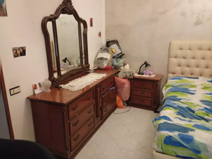 Immagine 18 di Camera in affitto  in vico pellegrini 14 a Napoli