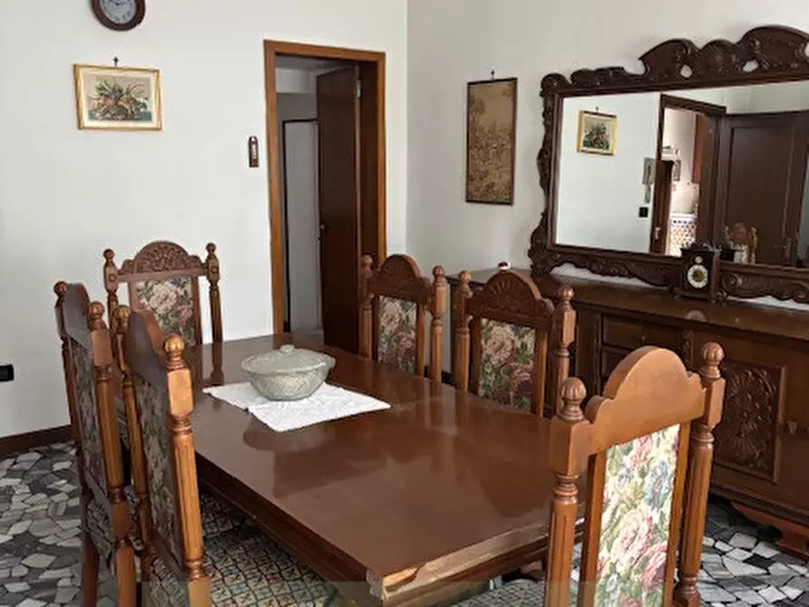 Immagine 8 di Camera in affitto  a Padova