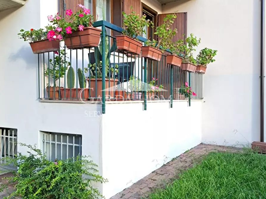 Immagine 3 di Appartamento in vendita  in Via Marziale Cerutti a Lonato del Garda