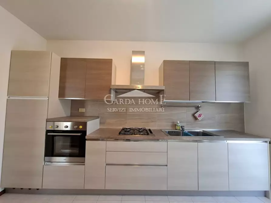 Immagine 9 di Appartamento in vendita  in Via Marziale Cerutti a Lonato del Garda