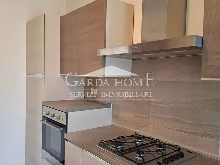 Immagine 10 di Appartamento in vendita  in Via Marziale Cerutti a Lonato del Garda