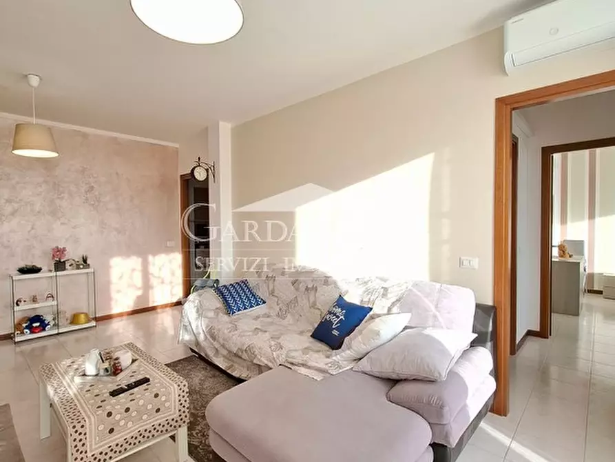 Immagine 15 di Appartamento in vendita  in Via Marziale Cerutti a Lonato del Garda