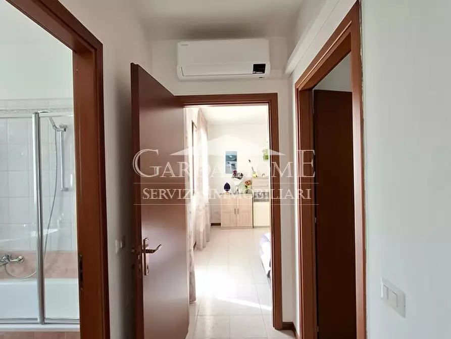 Immagine 19 di Appartamento in vendita  in Via Marziale Cerutti a Lonato del Garda