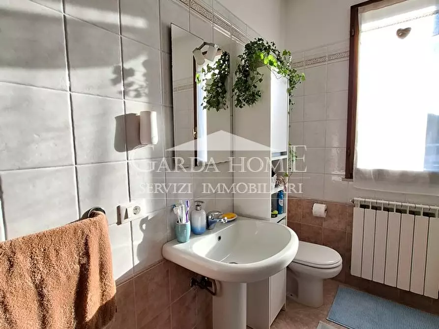 Immagine 20 di Appartamento in vendita  in Via Marziale Cerutti a Lonato del Garda