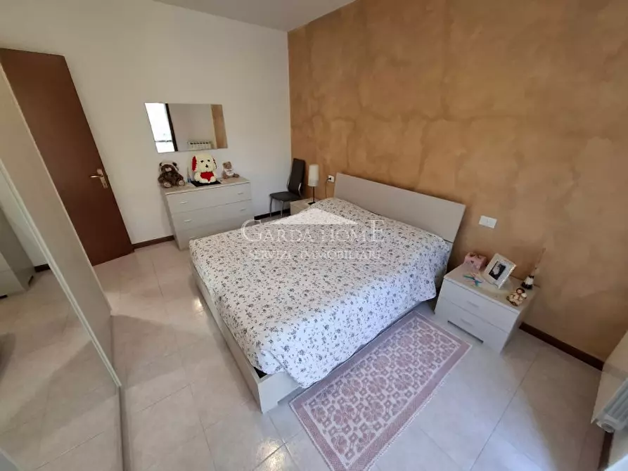Immagine 25 di Appartamento in vendita  in Via Marziale Cerutti a Lonato del Garda