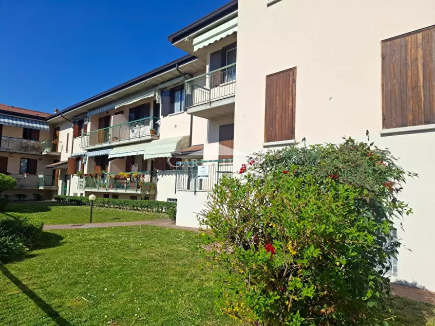 Immagine 33 di Appartamento in vendita  in Via Marziale Cerutti a Lonato del Garda