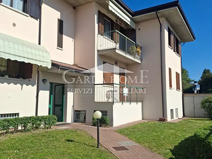 Immagine 35 di Appartamento in vendita  in Via Marziale Cerutti a Lonato del Garda