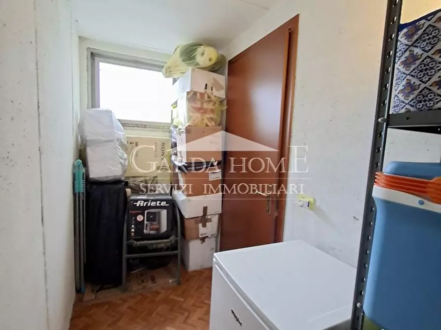 Immagine 38 di Appartamento in vendita  in Via Marziale Cerutti a Lonato del Garda