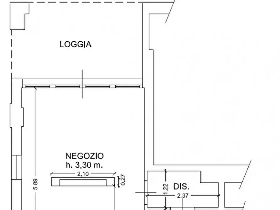 Immagine 15 di Negozio in vendita  a Prato