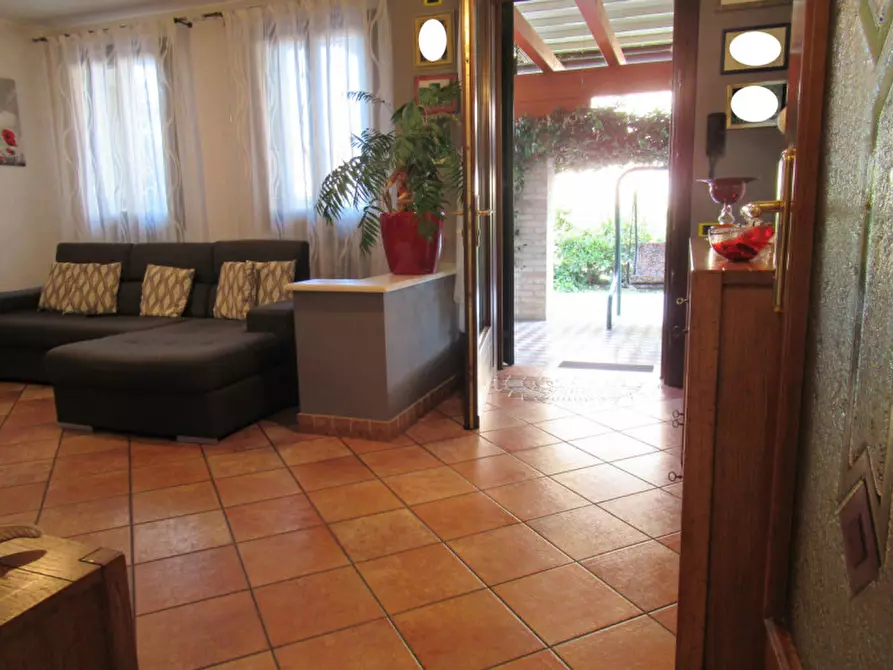 Immagine 13 di Casa bifamiliare in vendita  in via montegrappa 1 a Villorba
