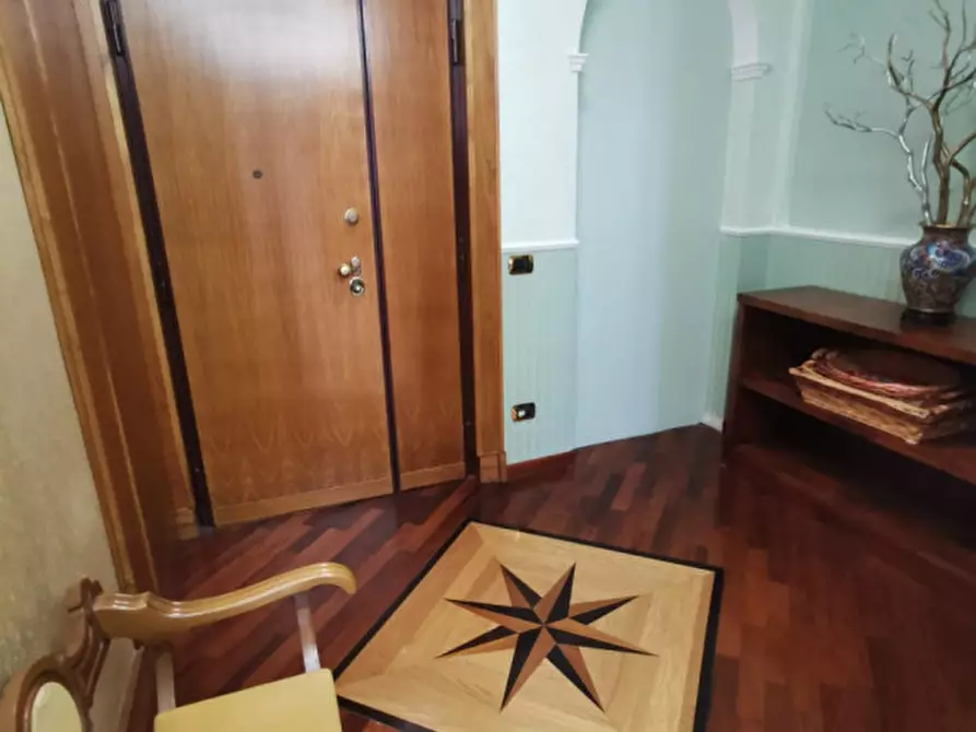 Immagine 2 di Appartamento in vendita  in larghetto spirito santo a Catanzaro