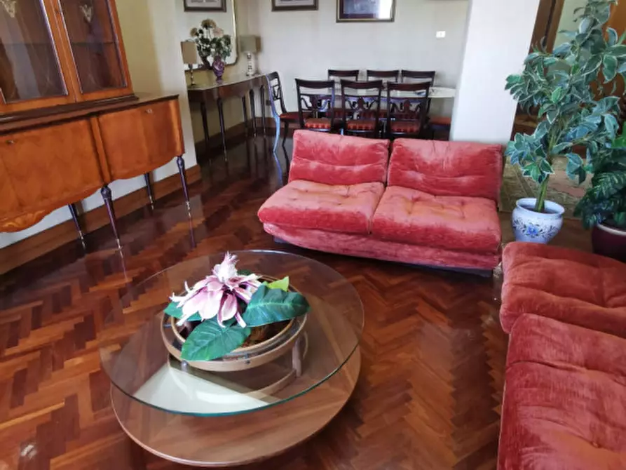 Immagine 11 di Appartamento in vendita  in larghetto spirito santo a Catanzaro