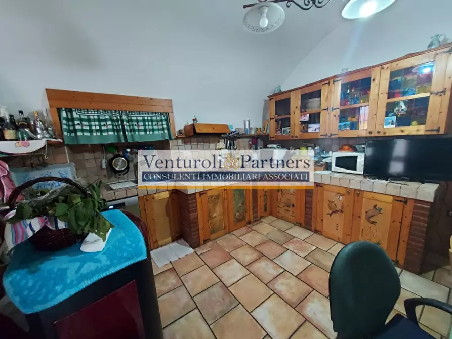 Immagine 20 di Palazzo in vendita  in Località Quarena a Gavardo