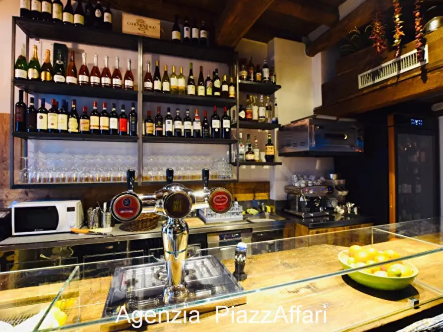 Immagine 4 di Attività commerciale in vendita  in Via Giuseppe Garibaldi a Piove Di Sacco