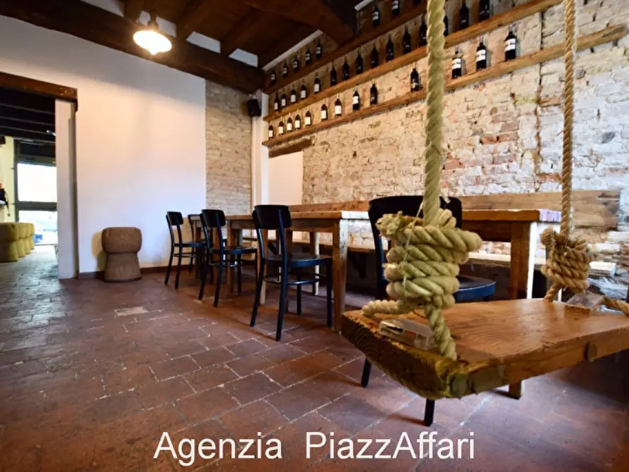 Immagine 9 di Attività commerciale in vendita  in Via Giuseppe Garibaldi a Piove Di Sacco