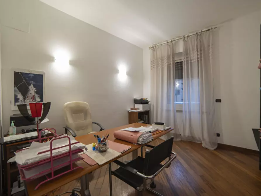 Immagine 8 di Ufficio in vendita  in Martin Piaggio 17 a Genova