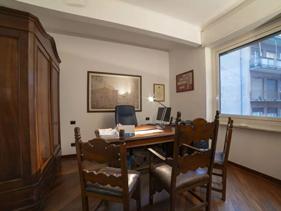 Immagine 9 di Ufficio in vendita  in Martin Piaggio 17 a Genova