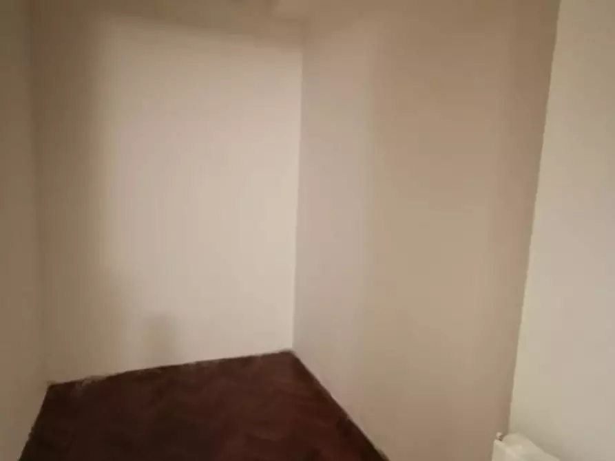 Immagine 18 di Appartamento in vendita  in via larghetto spirito santo a Catanzaro