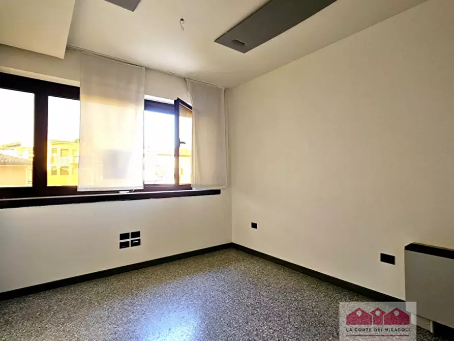Immagine 18 di Ufficio in affitto  in Viale Verdi a Vicenza