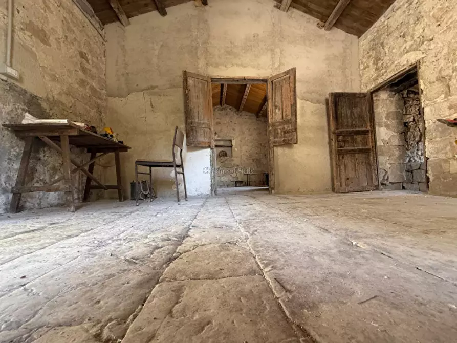 Immagine 3 di Casa indipendente in vendita  a Modica