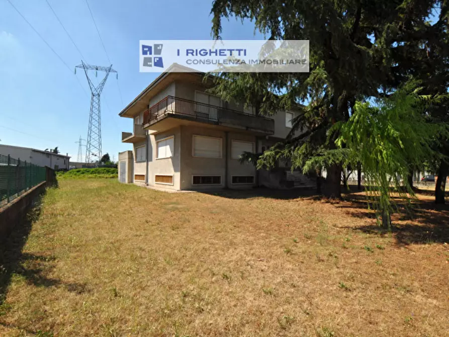 Immagine 4 di Laboratorio in vendita  in Via Dell'Artigianato a Bussolengo