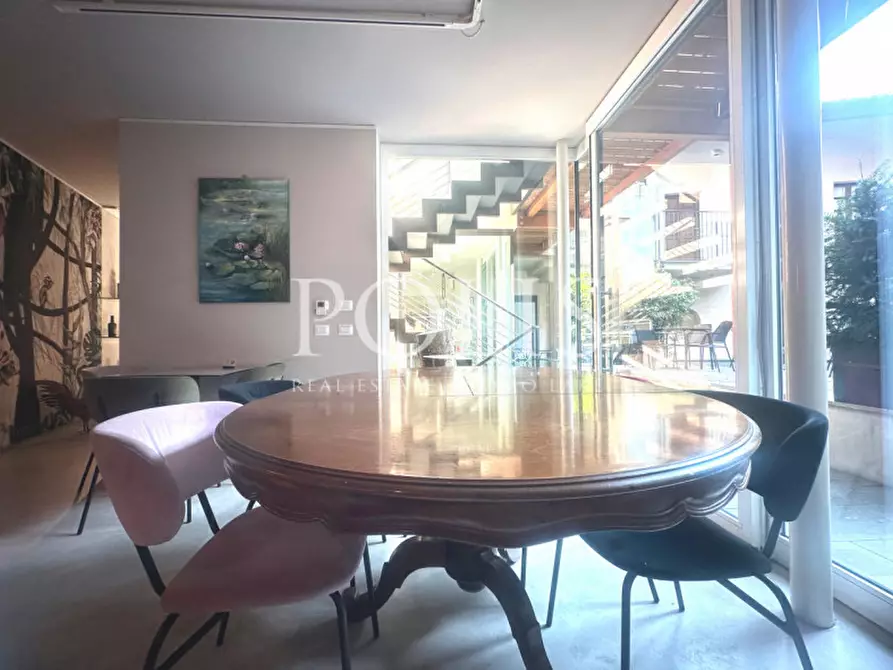 Immagine 6 di Attività commerciale in vendita  in Via Diaz a Appiano Gentile