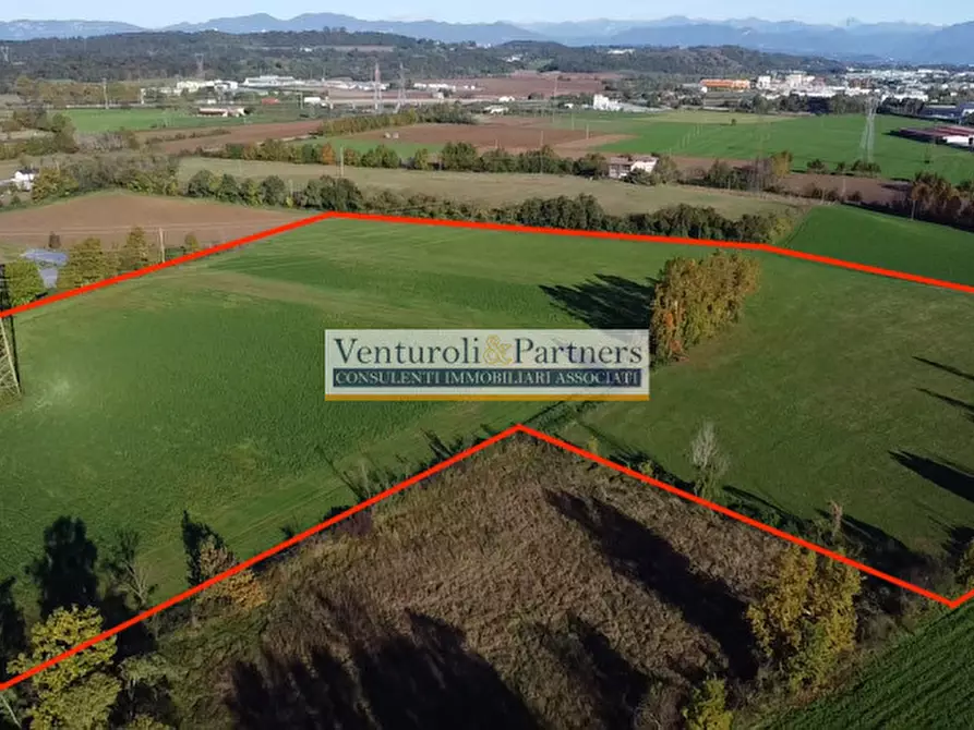 Immagine 1 di Terreno in vendita  in località navicella a Lonato del Garda