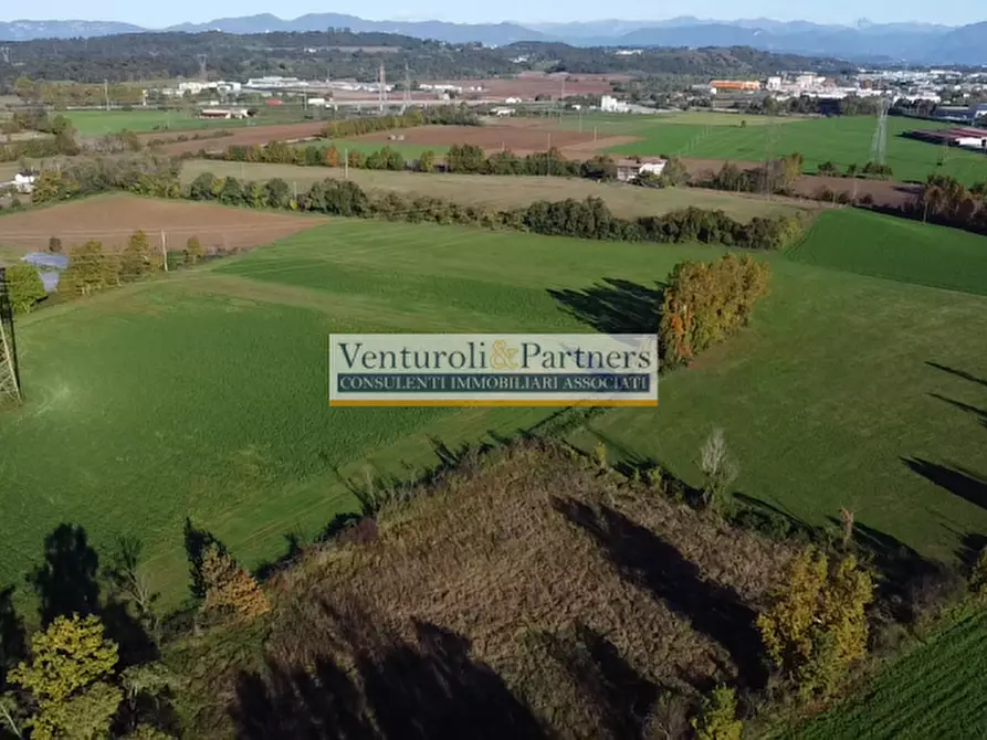 Immagine 4 di Terreno in vendita  in località navicella a Lonato del Garda