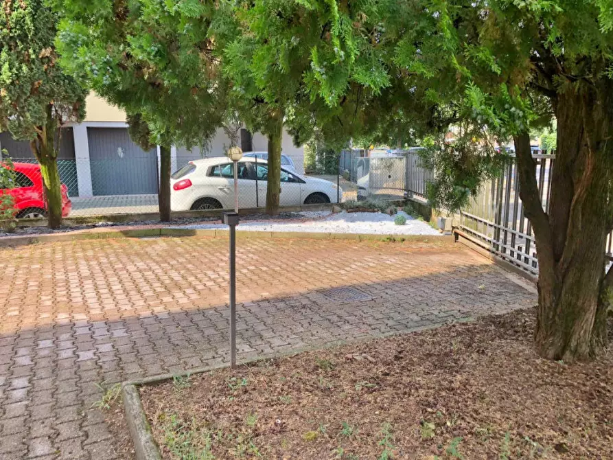 Immagine 19 di Appartamento in vendita  in Viale Divisione Julia a Vicenza