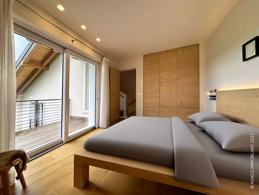 Immagine 28 di Villa in vendita  in Via Berga a Asiago