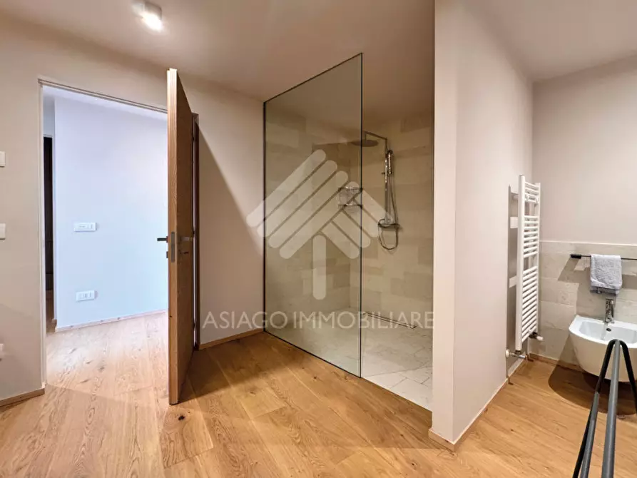 Immagine 44 di Villa in vendita  in Via Berga a Asiago