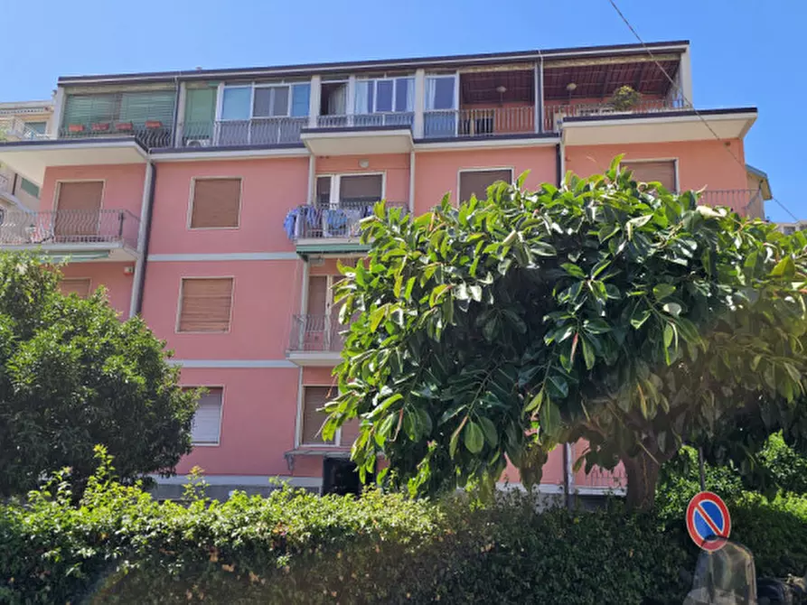 Immagine 2 di Appartamento in vendita  in VIA PRIVATA FLESIA 33 a San Remo