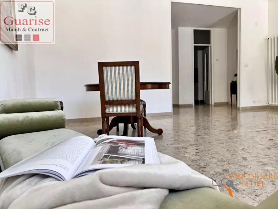 Immagine 22 di Appartamento in vendita  in Piazza delle Erbe a Verona