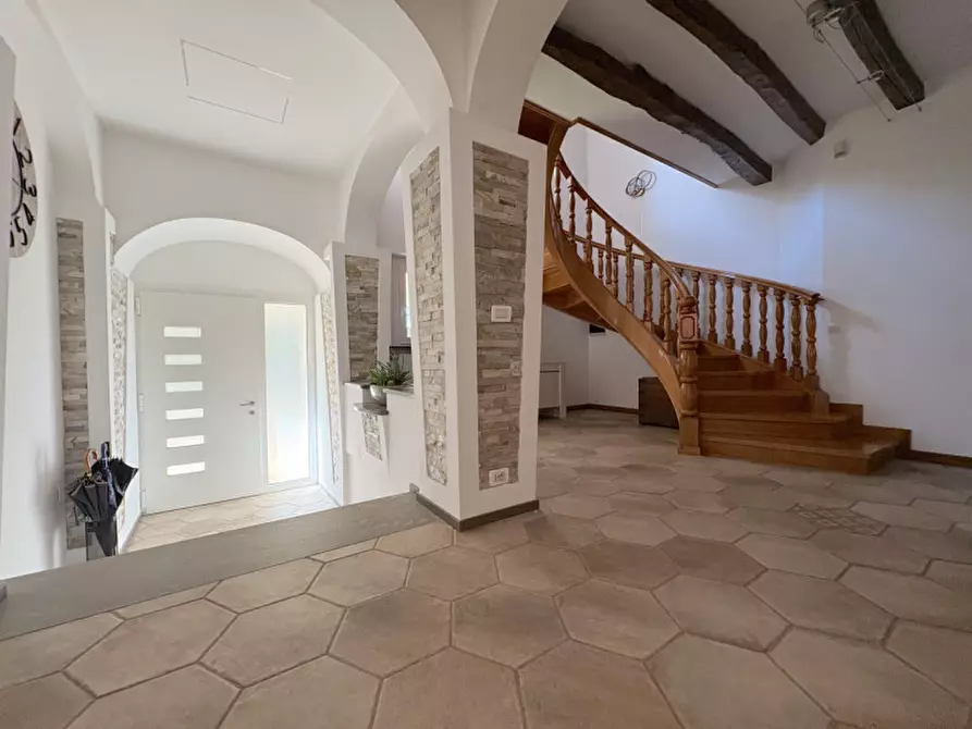 Immagine 5 di Casa indipendente in vendita  in Via Manzano 201 a Udine