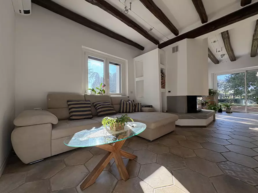 Immagine 13 di Casa indipendente in vendita  in Via Manzano 201 a Udine