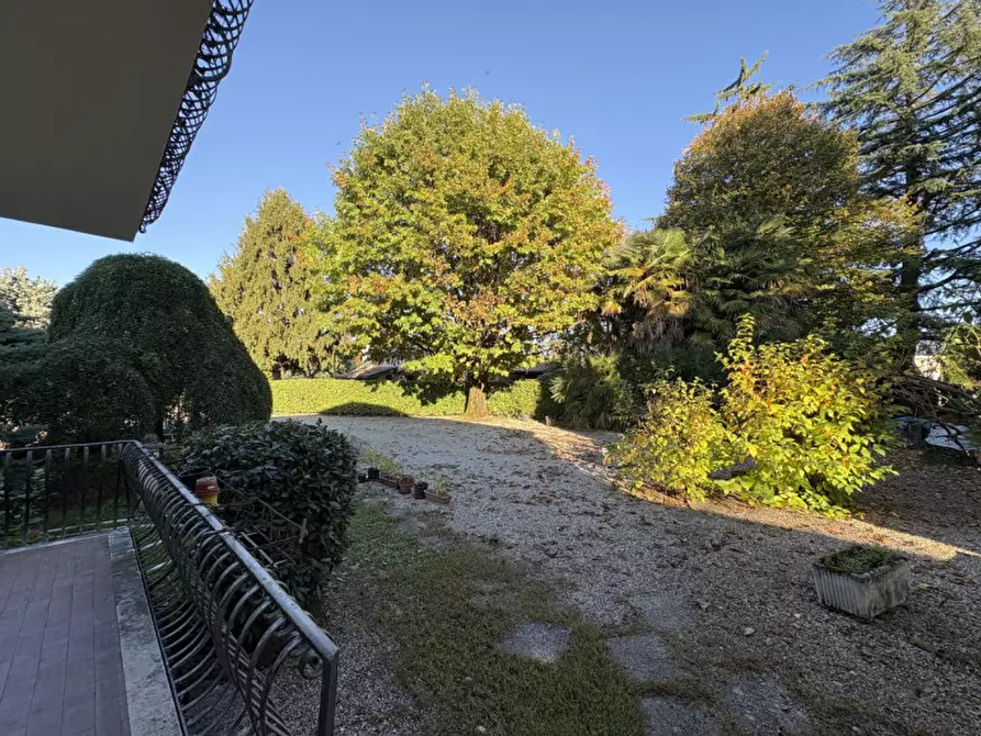 Immagine 28 di Casa indipendente in vendita  in Via Manzano 201 a Udine