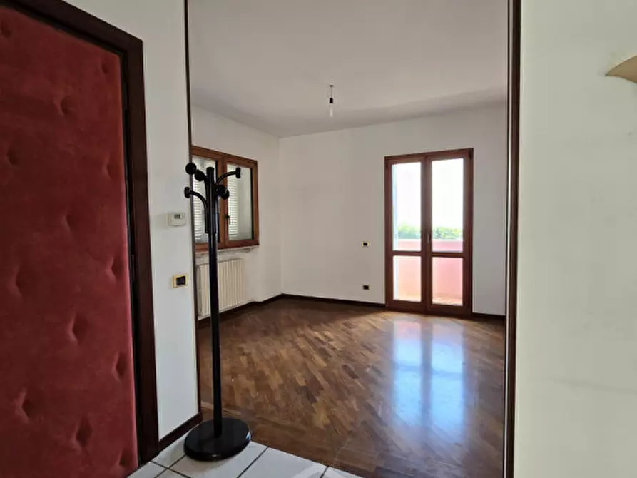 Immagine 7 di Villa in vendita  in Via Carlo Poerio 10 a Cavallino